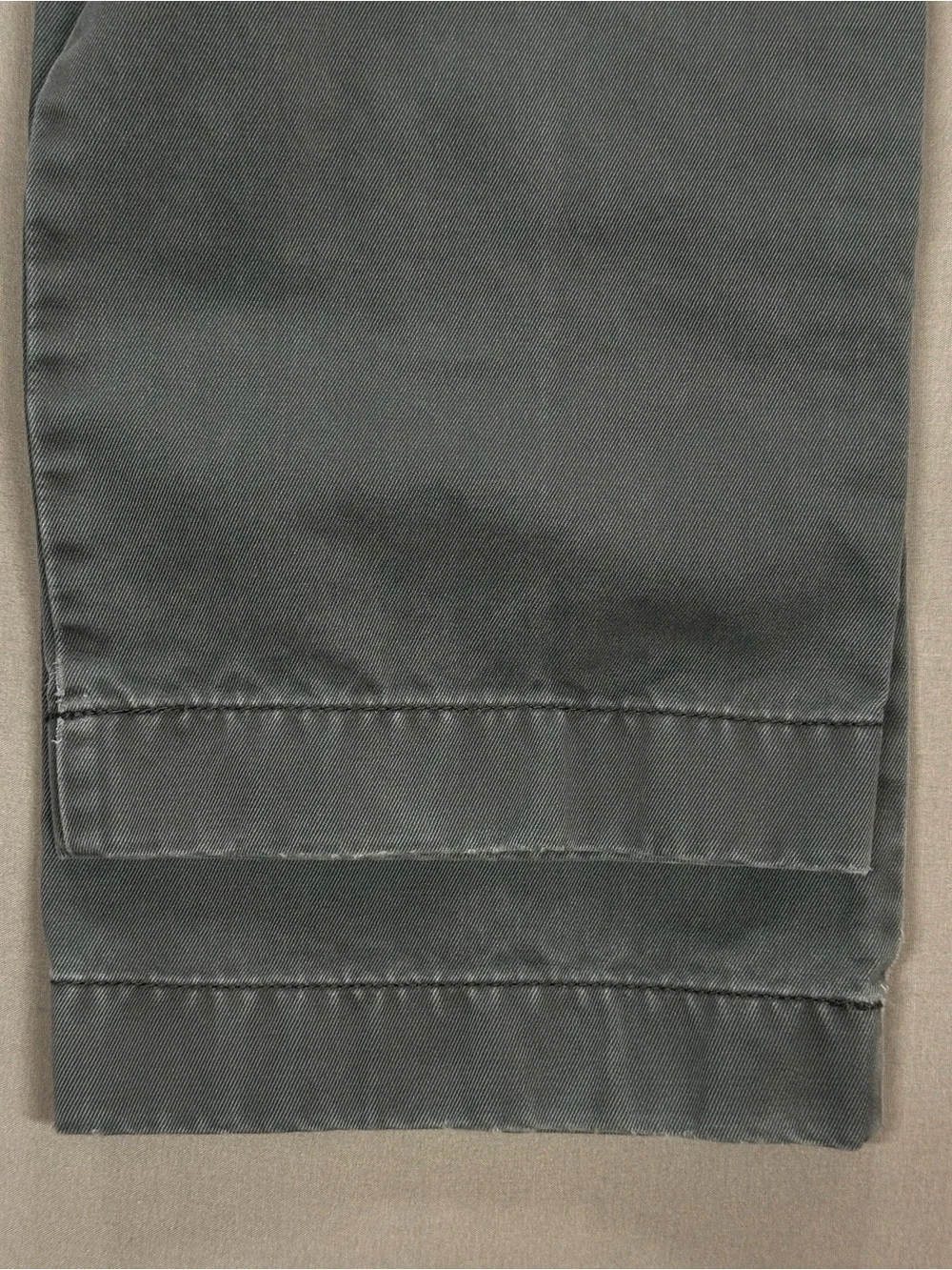 J Crew Broken In Slim Fit Chino Khaki Pants, 100% Cotton Twill - Mens 31x32